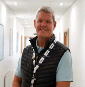 Academic and technical education mentor - Paul